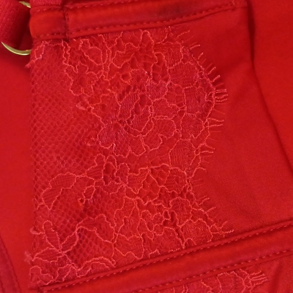 Victoria's Secret Very Sexy 34DD gel push-up bra - Picture 8 of 8